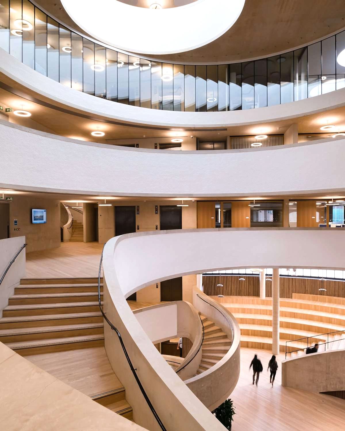 Staircase and oak flooring, Blavatnik School of Government
